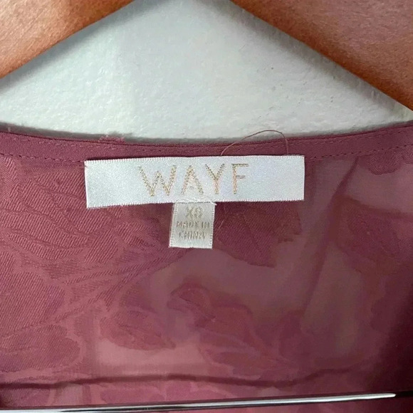 Revolve WAYF Flocked Wrap Dress In Deco Rose Embroidered Size XS - Picture 6 of 6